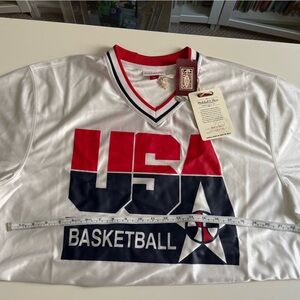 Mitchell & Ness Carl Malone Team USA ‘92 Authentic Shooting Shirt, Size 48 XL